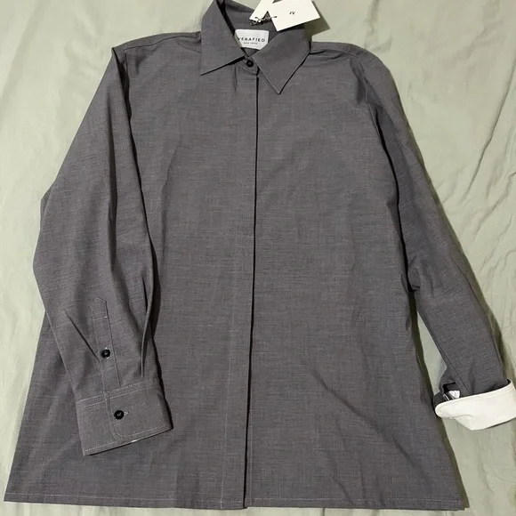 Grey shirt - Picture 2 of 11